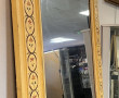 Trumeau ancien en bois peint sur fond ja
