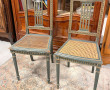 Paire de chaises de style Louis XVI en b