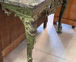 Console ancienne en bois sculpté patiné 