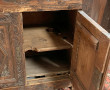 Bureau de pente ancien en pin sculpté de