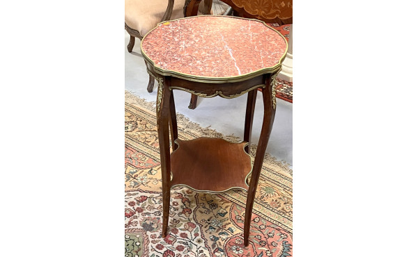 Sélette de tyle Louis XV en bois de plac