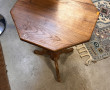 Suite de petites tables gigognes : on y 