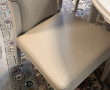 Table ronde blanche avec 2 allonges et 4
