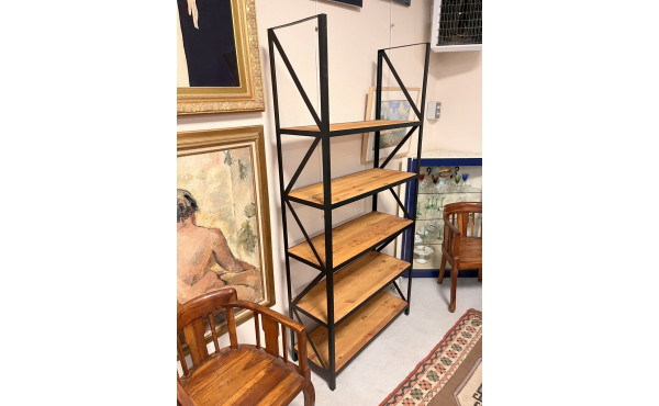 Etagère moderne en métal noir et étagère