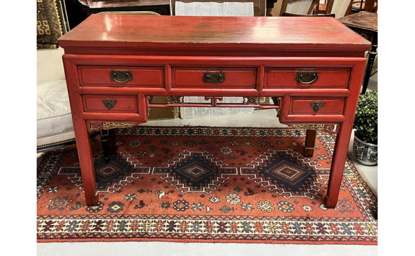 CHINE - Bureau ancien en cèdre laqué rou