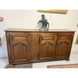 Buffet rustique en enfilade ouvrant à 3 