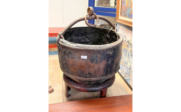 CHINE XIXème - Grand seau de puits chino