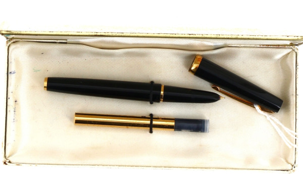 WATERMAN - Stylo encre vintage, plume or