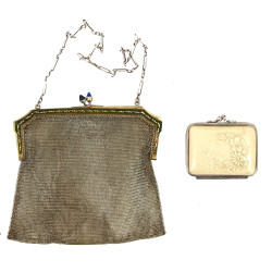 Sac minaudière en métal émaillé et maill