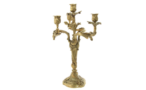 Candélabre en bronze de style Louis XV, 
