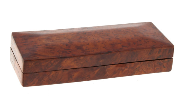 Coffret allongé en loupe 29 x 11,5 c 5 c