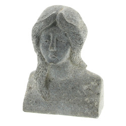 Sculpture en granit "buste de femme" dat
