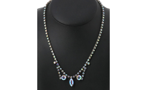 CHRISTIAN DIOR - Broche insecte en métal