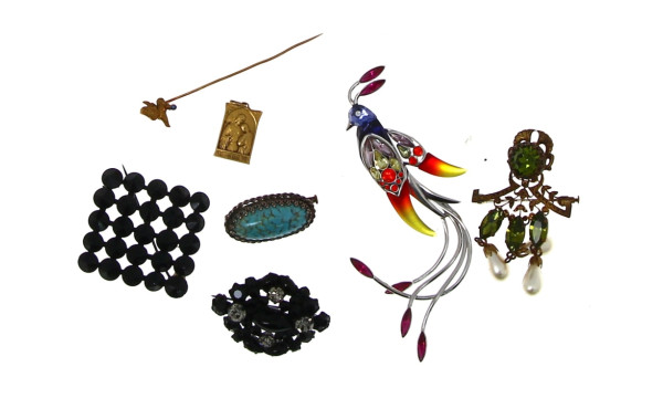 Lot de bijoux fantaisie dont belle broch