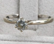Bague solitaire en or gris 18 cts, poinç
