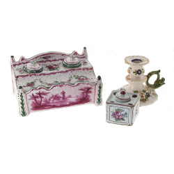 Encrier double en faïence à décor d'un p