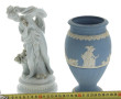 WEDGWOOD - Vase en biscuit de porcelaine