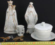 Deux Vierges XIXème en porcelaine blanch