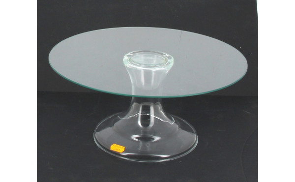 Coupe sur piédouche en verre, travail mo