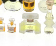 PARFUMS - Lot d'environ 29 miniatures sa