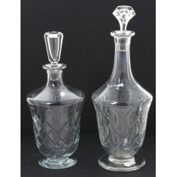 Deux carafes anciennes avec bouchon, H 3