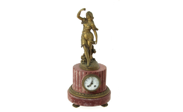 Alfred MORET (1853-1913) - Pendule borne