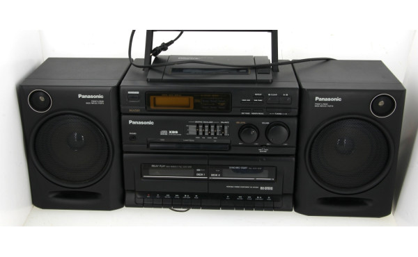 Petite chaîne compact PANASONIC