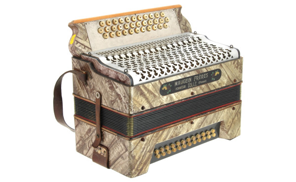 Accordéon MAUGEIN Frères (Tulle)
