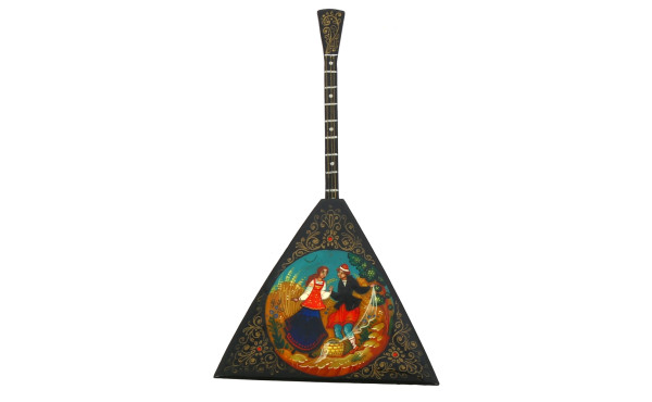 Petite boite en forme de balalaïka à déc