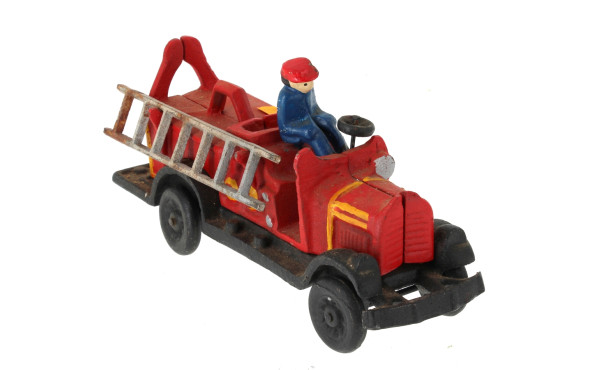 Camion de pompiers en fonte