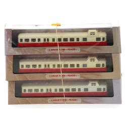 Lot de 3 "Autorail X-3800 Picasso", en b