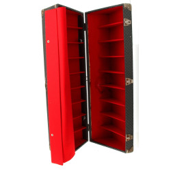 Malle à chaussures Xxème, plaque de fabr