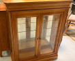 Meuble vitré à hauteur d'appui en merisi