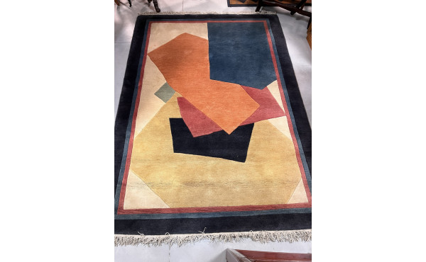 Tapis moderne en laine décor géométrique
