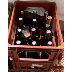 Lot de 12 B de vin suite succession: Ras