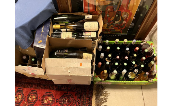 Important Fond de cave suite successions