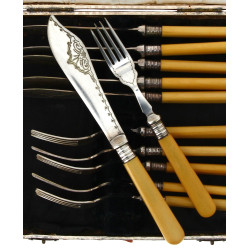 6 couverts à poisson anglais en métal ar