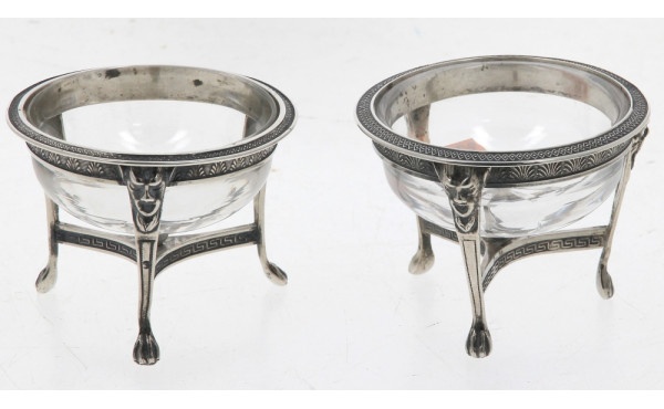 Paire de salerons anciens en métal argen