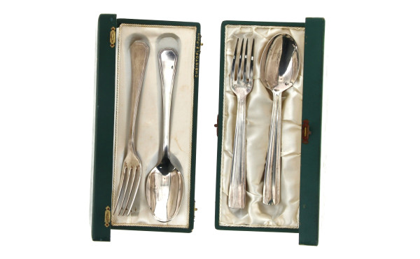 CHRISTOFLE - Couvert enfant en métal arg