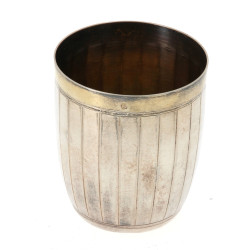 Timbale en argent, poinçon minerve, poid