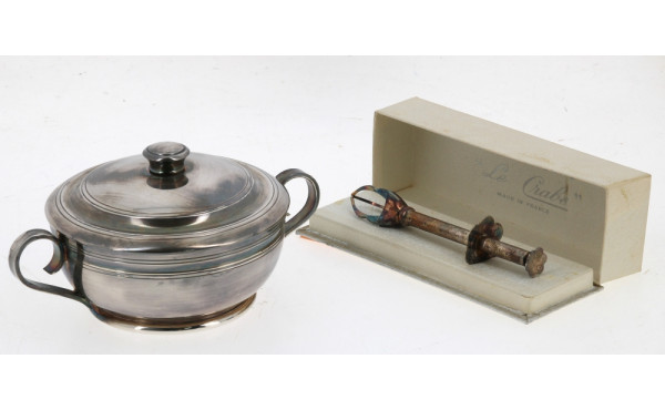 SAINT MEDARD - Sucrier couvert en métal 