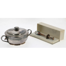 SAINT MEDARD - Sucrier couvert en métal 