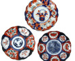 JAPON - Trois assiettes en porcelaine à 