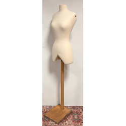 Mannequin sur base bois taille S (état d