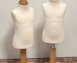 2 petits mannequins enfant (bustes 35 cm
