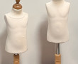 2 petits mannequins enfant (bustes 35 cm