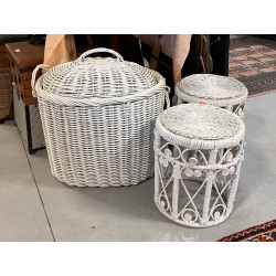 Panier à linge en osier peint en blanc +