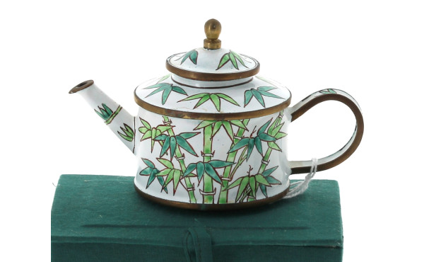 Théière miniature en métal émaillé à déc