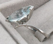 Bague en or gris 18 cts, poinçon tête d'