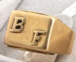 Chevalière "BF" en or jaune 18 cts, poin
